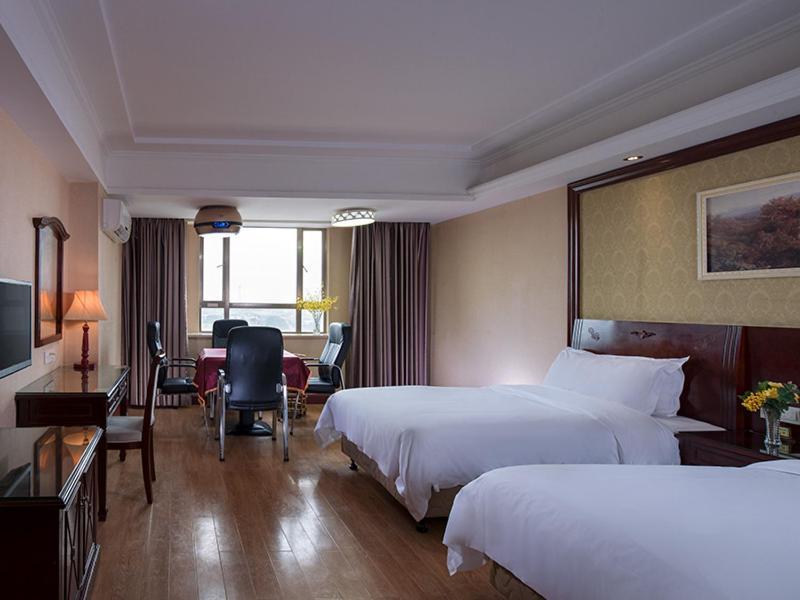 Vienna Hotel Dongguan Chang'an Mid Zhen'an Road Buitenkant foto